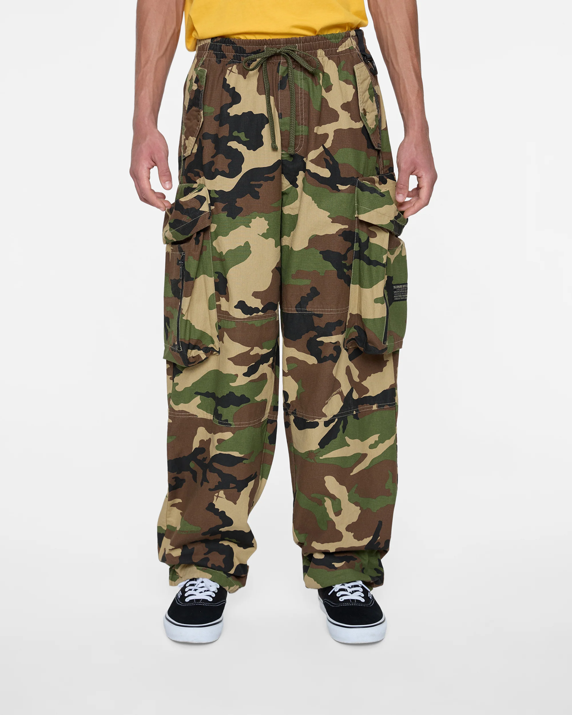 Star Camo Cargo Pants (Loose Fit) - Image 3