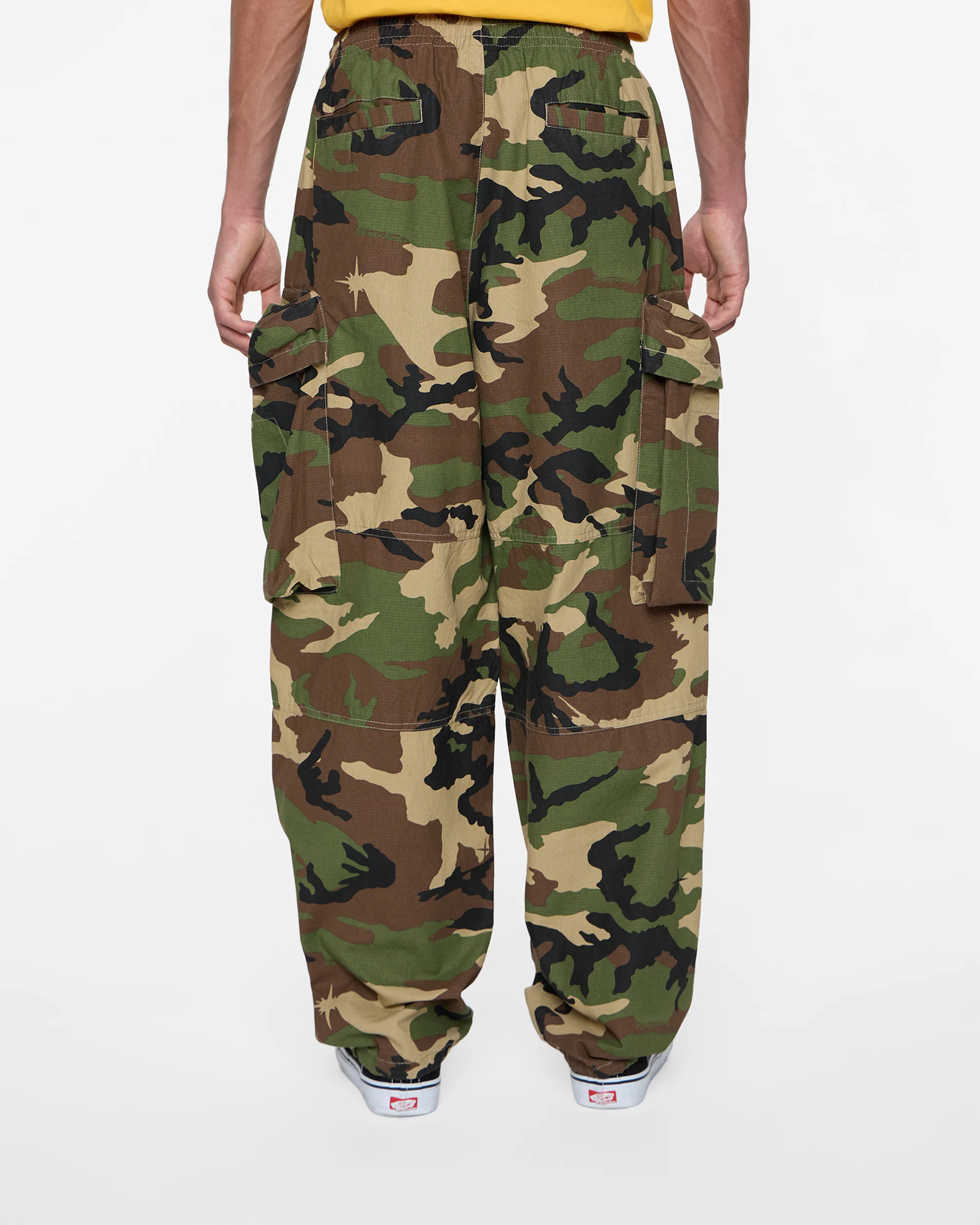 Star Camo Cargo Pants (Loose Fit) - Image 4